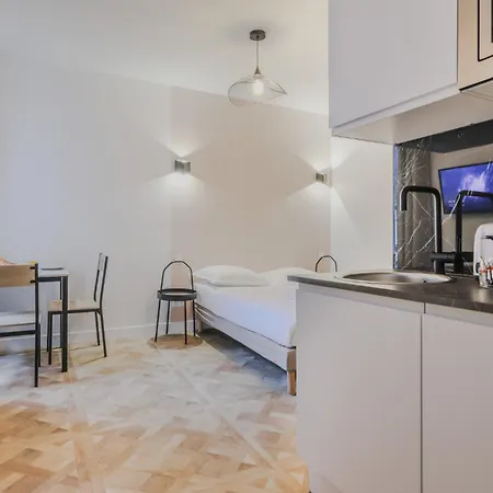 Cmg Bastille - Saint Antoine * Paris